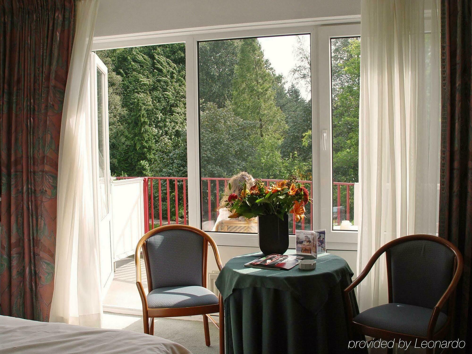 Fletcher Landhotel Bosrijk Roermond Room photo